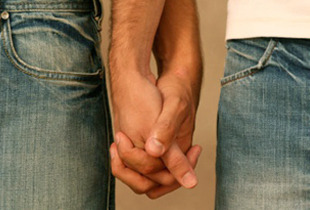 Site men holding hands 300x210